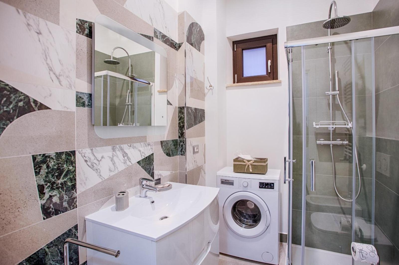 Villino Mari Camere Con Parcheggio Privato Gratuito Асколі-Пічено Екстер'єр фото