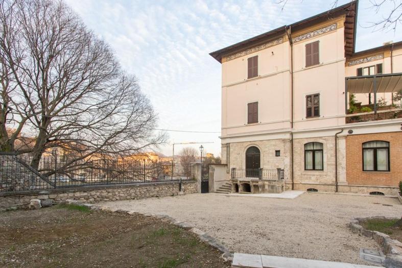 Villino Mari Camere Con Parcheggio Privato Gratuito Асколі-Пічено Екстер'єр фото
