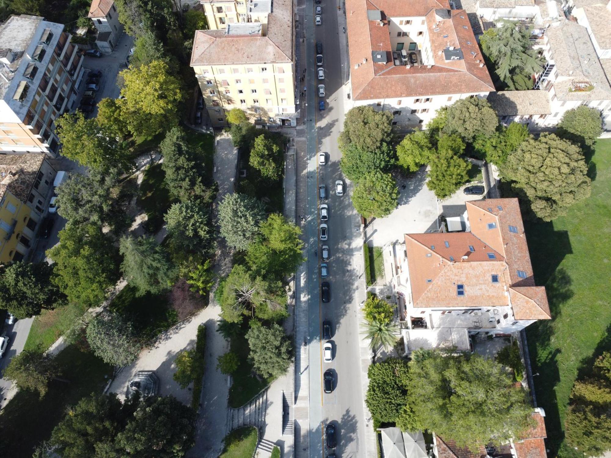 Villino Mari Camere Con Parcheggio Privato Gratuito Асколі-Пічено Екстер'єр фото